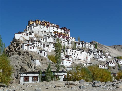 8 Best Places To Visit In Ladakh