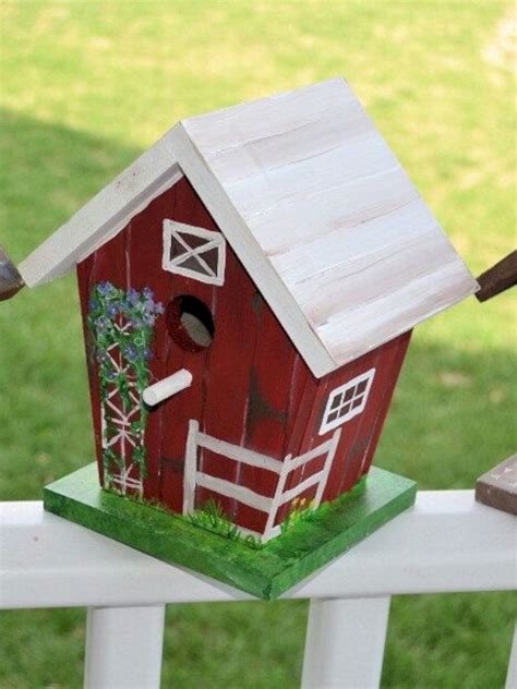 Beautiful Painted Birdhouse Design Ideas For Your Awesome Garden