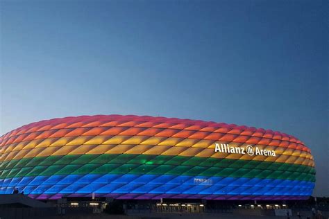 official napoli will take on bayern munich in a friendly clash at the allianz arena on 31 july (twitter.com). Bayern Munich light Allianz Arena in rainbow flag on ...