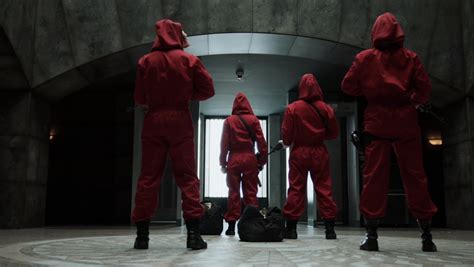 We did not find results for: NETFLIX: Haus des Geldes | Warum ist die Serie so ...