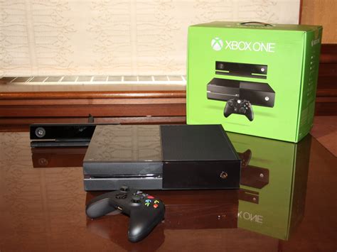 Check Out 23 Pictures Of The First Production Xbox One