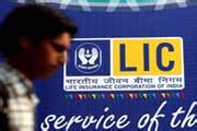 Lic axis bank credit card customer care number. LIC to rope in Axis Bank for credit card biz | Business Standard News