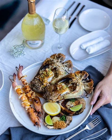The 13 Best Seafood Restaurants In Sydney And Highlights From Each