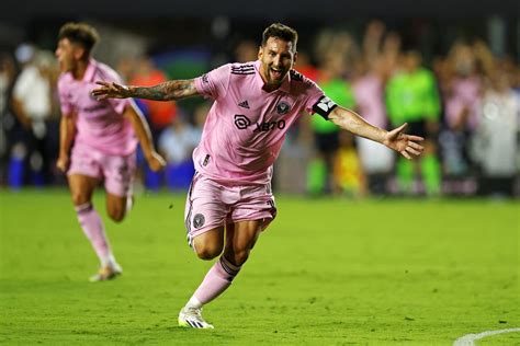 Lionel Messi Delivers A Stunning Game Winner In His Inter Miami Debut