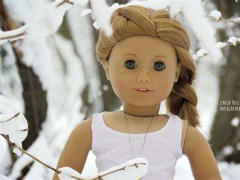 Vinyl ★ Girls 5 Tips For Taking Photos In The Snow With Dolls