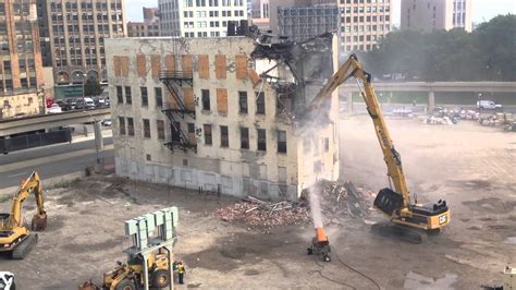 demolition of the aaa building detroit youtube