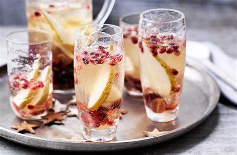 Whether you're making it for a party or just for a few. Christmas Cocktails | Cocktail Recipes | Tesco Real Food