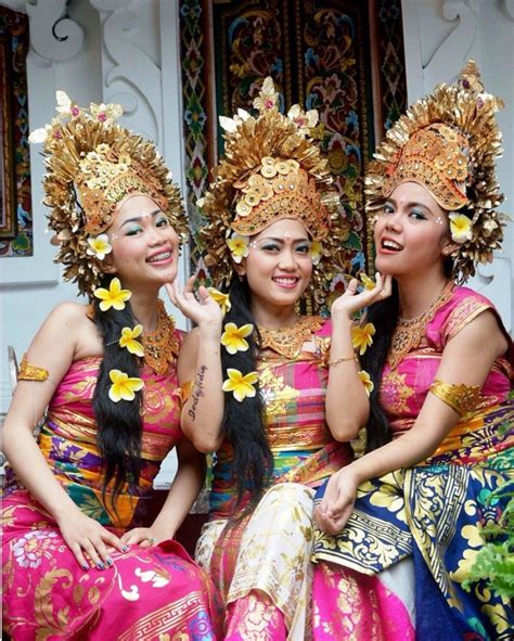 Apa Saja Pakaian Adat Bali Ilmu Fashion Dictio Community