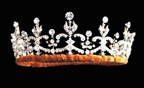 Queens Tiaras Royal Exhibitions Royal Jewels Queens Tiaras Royal