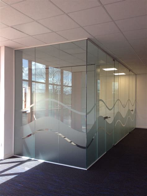 frameless glass partitions london