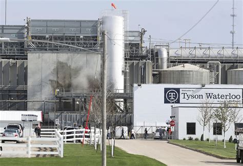 Managers At Tyson Plant Where Six Workers Died Had Covid Betting Pool