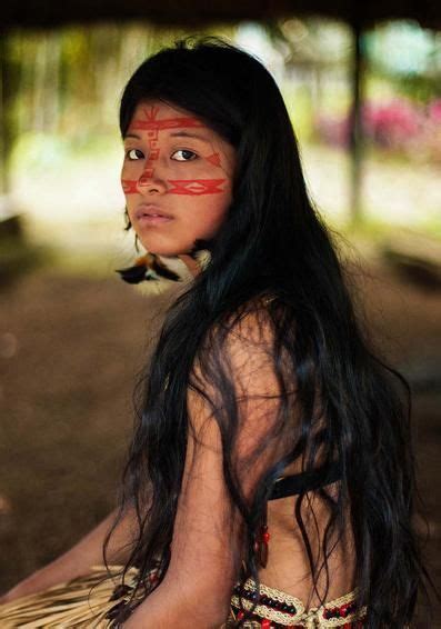 Kichwa Woman In Amazonian Jungle From Ecuador Travel Greengotravel Beleza De Mulher Fotos