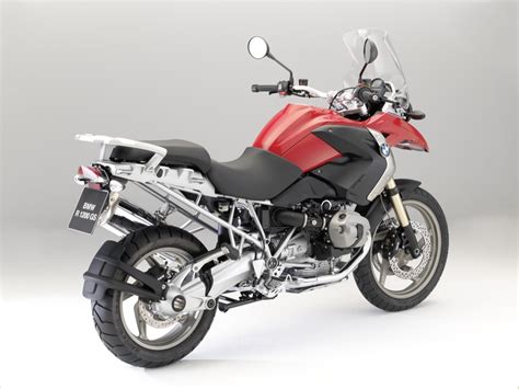 The r1200 gs adventure is offered in three versions. 2010 BMW R 1200 GS/Adventure Revealed - autoevolution