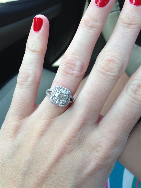 Enjoys chatting about diamond engagement rings. Double halo, double band, round diamond, square setting ...