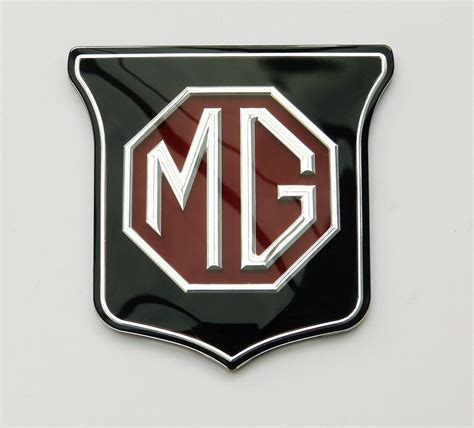 Mgb And Mgbgt Mgb Gt Midget Red And Black Front Grill Badge Mg Part