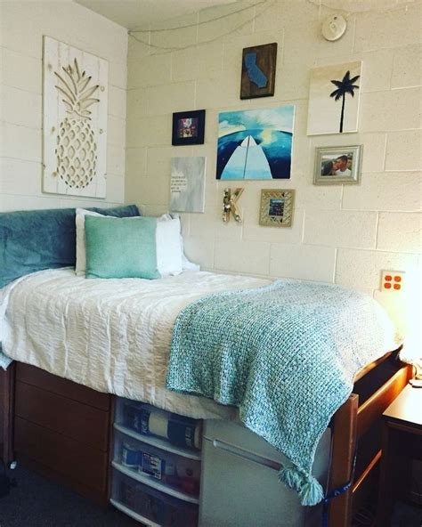 57 Creative Dorm Decoration Ideas For Your Bedroom