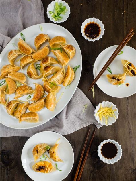 These Pan Fried Chinese Vegetarian Dumplings With Ginger And Cabbage