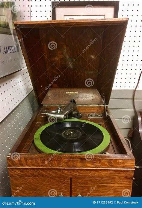 Antique Victrola Wind Up Early 1900s Stock Photo Image Of Vintage
