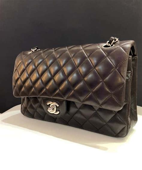 Chanel Vintage Classic Double Flap Bag Quilted Lambskin Brown 25