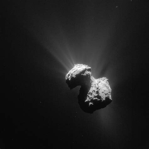 Comet 67p Found To Be Producing Its Own Oxygen In Deep Space Space