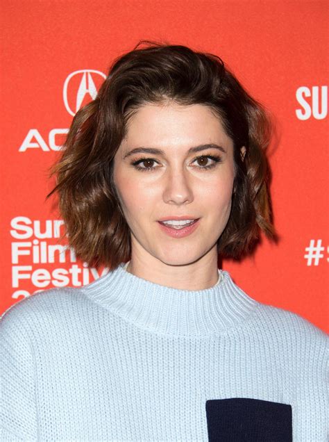 Mary Elizabeth Winstead Attends The Swiss Army Man Premiere Jan Celeb