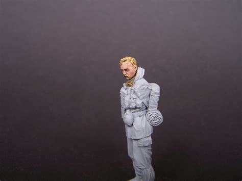 Wip Commander Of Special Troops Gru 135 Planetfigure Miniatures