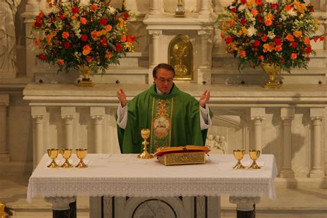 Southern Orders Reverence And Respect For The Most Blessed Sacrament Received During Mass And