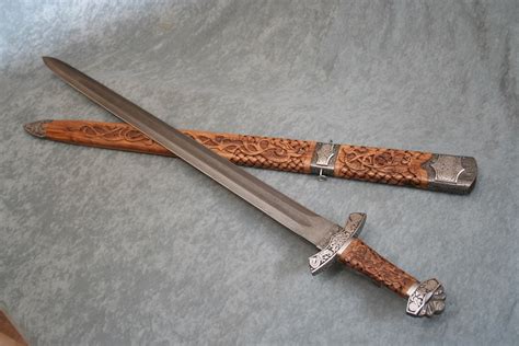 Double Edged Damascus Sword