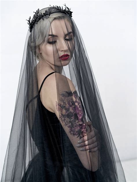 Black Wedding Veils Dresses Images 2022