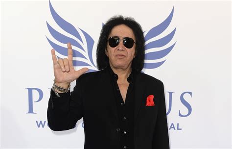 Gene Simmons On Claims He Cant Trademark The Rock N Roll Devil Horns Actually Bitch I Can