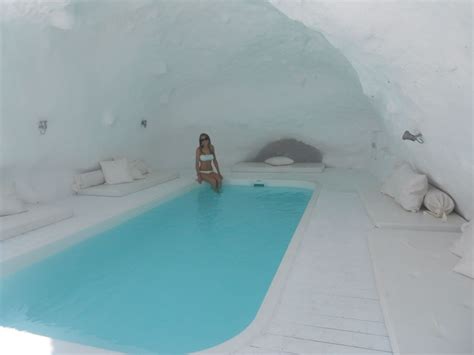 Cave Pool In Greece Bau Haus