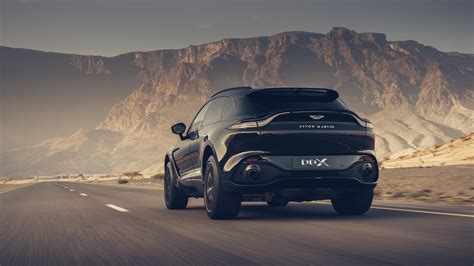 2021 Black Aston Martin Dbx 4k Ultra Hd Car Wallpaper Hd Wallpapers