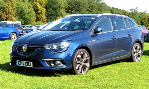 Review Renault Megane Iv 2016 2022 Almost Cars Reviews