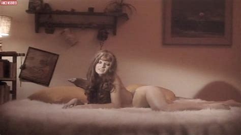 Anne Libert Desnuda En Confidencias Eróticas De Una Cama