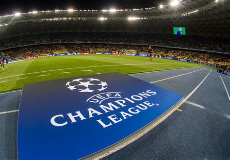 You are on champions league 2020/2021 live scores page in football/europe section. Tragere la sorti sferturi Liga Campionilor: Ajax ...