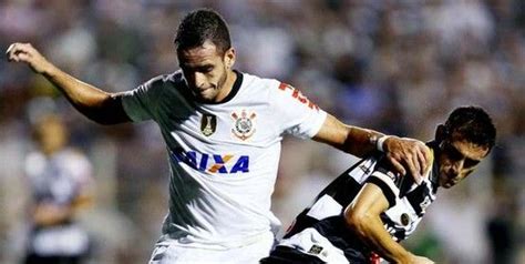 Globo reported that caboclo promised bolsonaro to replace tite with former gremio coach renato augusto, a supporter of the president. Sport Club Corinthians Paulista - Renato Augusto | Sport ...