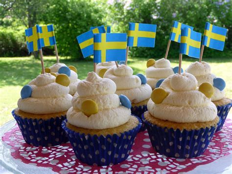 Fram tills 1983 firades denna dag som svenska flaggans dag och sedan 2005 är det en röd dag/helgdag i kalendern. My Blueberry House: Svenska Flaggans Dag