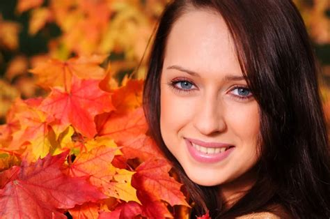 Beautiful Elegant Woman In Autumn Park Stock Photo By ©kwasny222 30544625