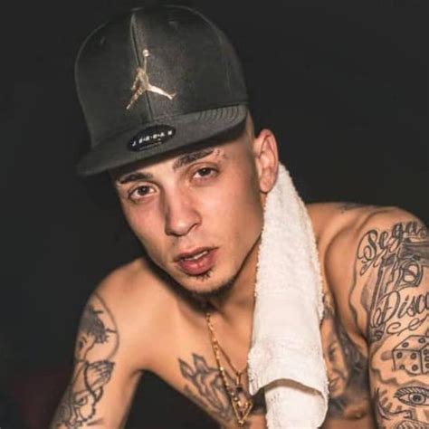 Aún no tenemos ningún álbum de este artista, pero puedes colaborar enviando álbumes de mota jr. Mota JR on Spotify