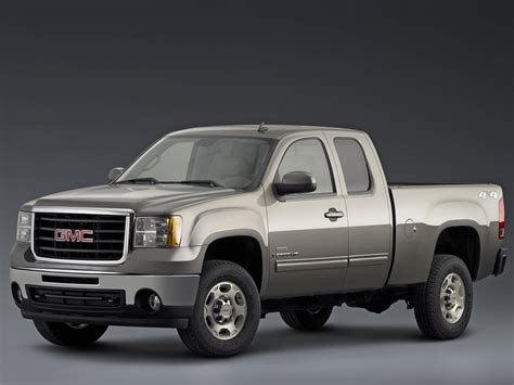 2007 GMC Sierra 2500HD - Information and photos - MOMENTcar