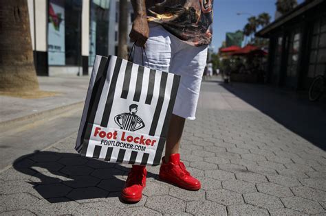 So there was plenty of parking at one utama and nobody in the playground yet. It's Official: Foot Locker Will Be Opening Its First ...