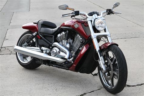 2009 Harley Davidson V Rod Muscle Review