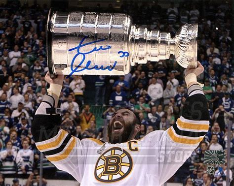 Zdeno Chara Boston Bruins Signed Autographed Screaming Stanley Cup