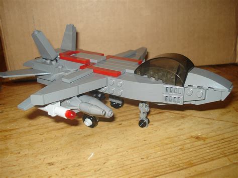 Messed Around With Lego For The First Time In 3 Years Made A Fighter