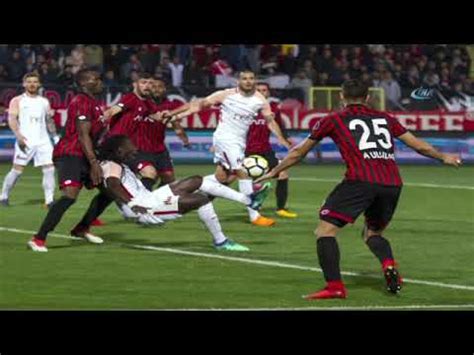 Eren derdiyok ve sinan gümüş'ün de oyuna girişiyle hücum gücünü iyice yükselten galatasaray, 2. Galatasaray - Gençlerbirliği Maç Özeti - YouTube