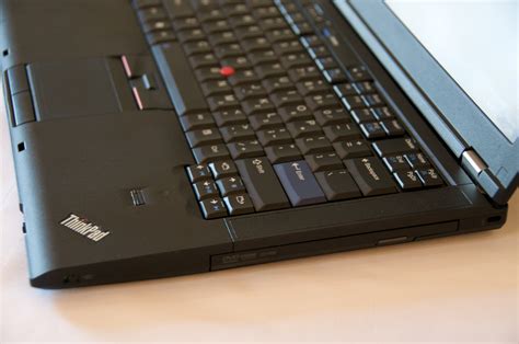 Lenovo Thinkpad T400s Amazingly Thin 14 Business Notebook Introduced