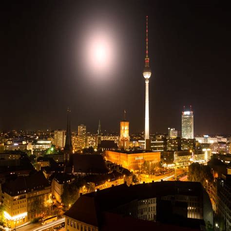 Night Tours And Nightlife In Berlin