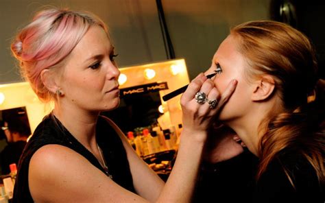 10 Tricks Of The Trade From Mac Makeup Artist Cher Webb