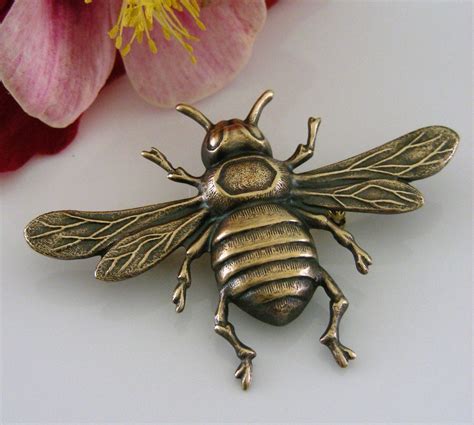 Vintage Brooch Bee Jewelry Bee Brooch Brass Jewelry