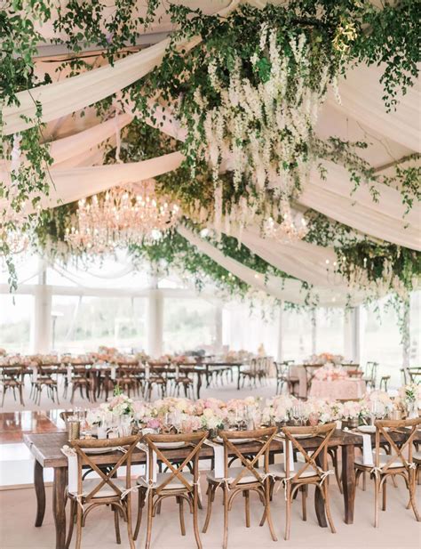 15 Magical Tent Decor Ideas For An Outdoor Wedding Tendências Para